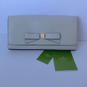 Kate Spade NWT Keira Montfort Park Smooth Clutch in Stoneice